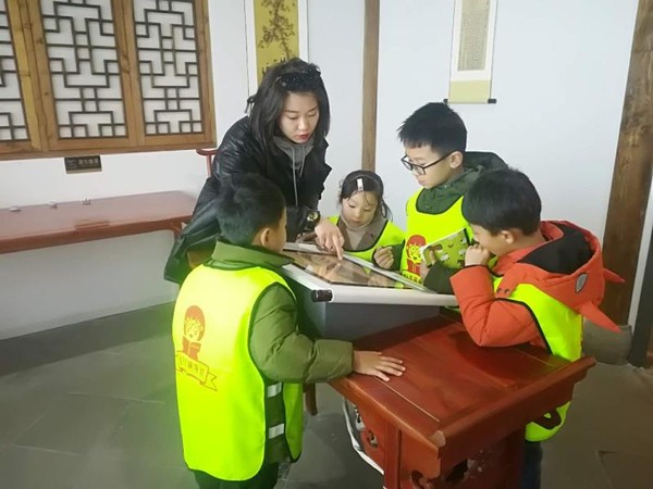 宝城社区计生协组织辖区青少年开展走进宣城规划馆，放飞童趣与梦想”主题教育活动3.jpg
