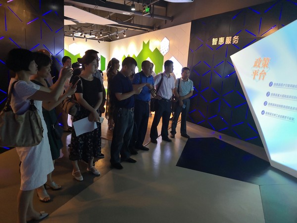 旌德参观 (1).jpg