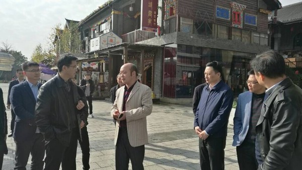 QQ图片20161116101614.jpg