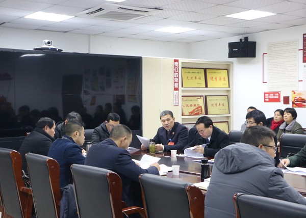 两会听意见全景_conew1.jpg