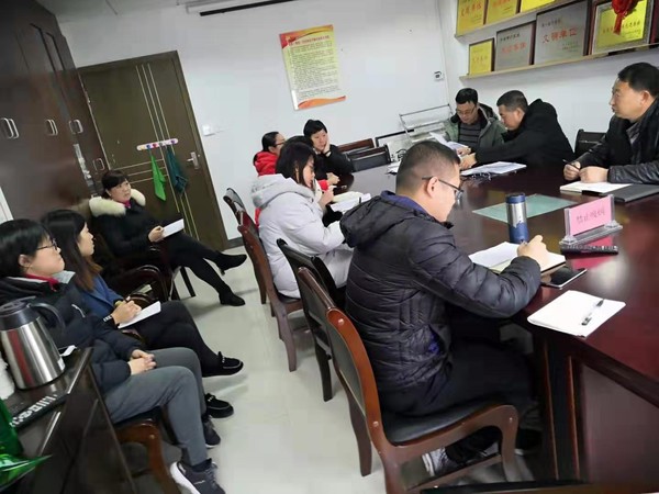 脱贫攻坚.jpg
