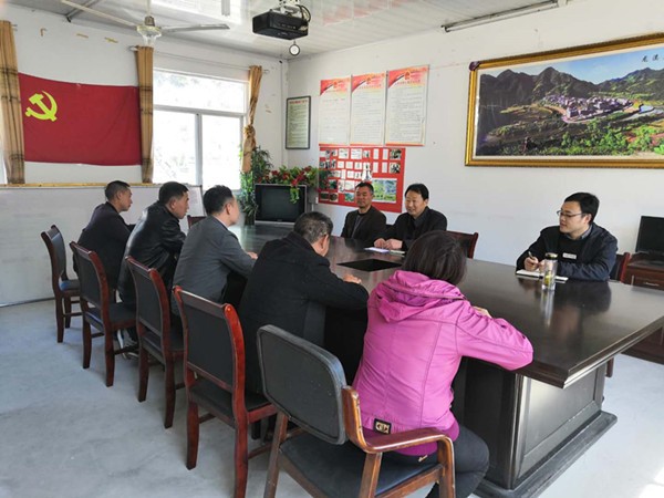 下溪党建暨脱贫攻坚活动.jpg