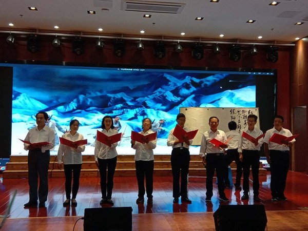 毕业演出2.jpg