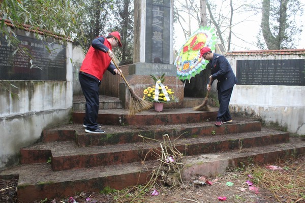 照片 348.jpg