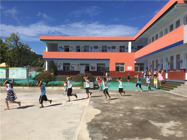 新桥小学1.jpg