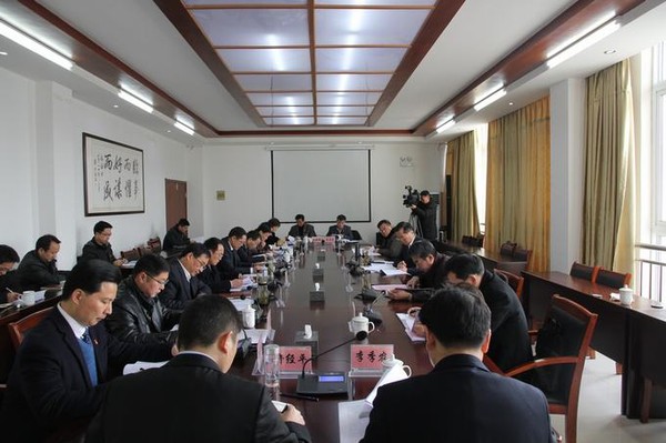 韩军参加指导2017年度泾县县委常委会民主生活会