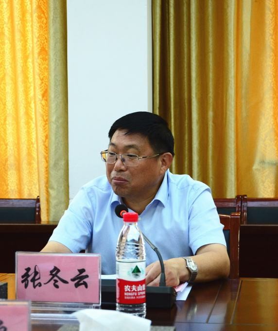 f0921ce42be21ce70aef10.jpg