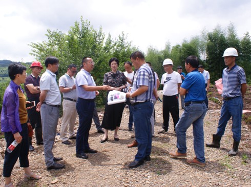 江政义赴皖南川藏线调度旅游项目推进情况