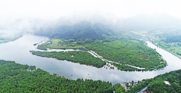 自然保护地管护全覆盖初秋的皖南依旧炎热,但宁国市青龙湾国家森林