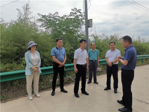 陶晓海要求,一要加快凤凰山水库前期工作,打好提前战,严把质量关,确保