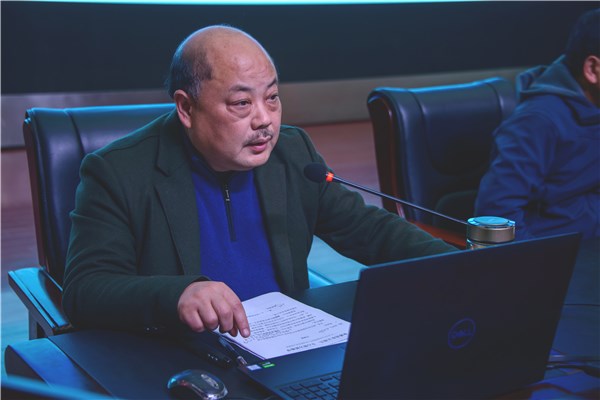 区教体局党委委员,区政府督导室主任王德喜总结回顾了上学年的教育