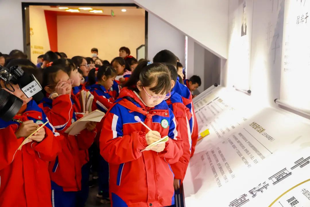 泾县城关第四小学开学法治第一课