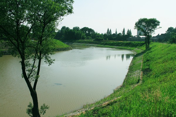 群众话民生治理后的河道颜值内涵双提升