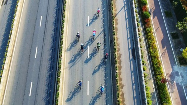 泾县第六届自行车邀请赛开赛！