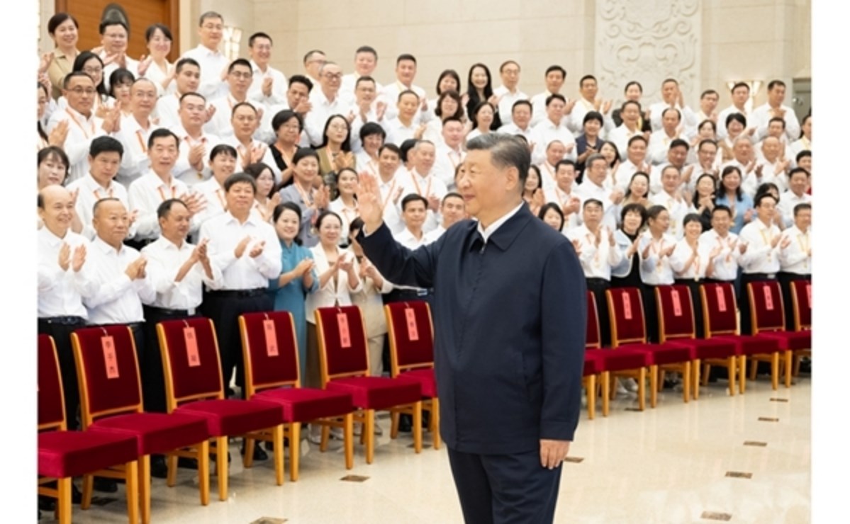 习近平：加快建设教育强国