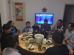 最美家庭王传芳.jpg